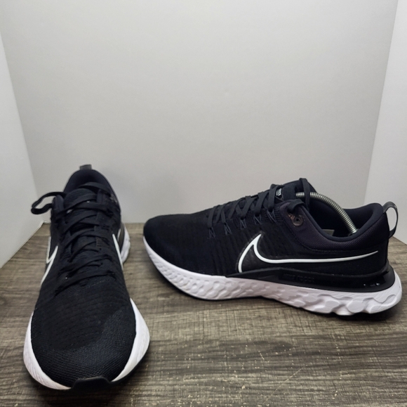 Nike React Infinity Run Flyknit 2 Black White Running Shoe Mens Sz 12 - Picture 1 of 10